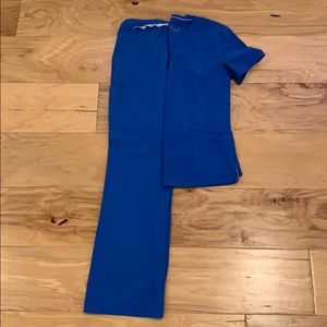 Urbane Performance scrubs